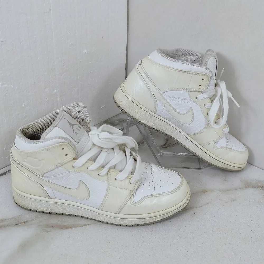 Nike Kids' Air Jordan 1 Retro Phat Mid White Cream Basketball Sneakers, 5.5Y